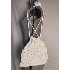 Vintage 60s 70s Boho Crocheted Knit‎ White Shoulder Bag Drawstring Pouch